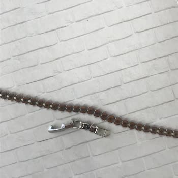 Kokoş Bijuteri Mağazasının Çelik Diye Sattığı Ürün 1 Ayda Karardı