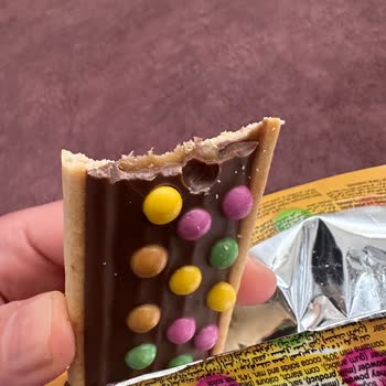 Şölen Çikolata Bayat Bisküvi, Acımsı Karamel