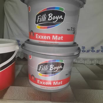 Filli Boya Silindiğinde Leke Bırakıyor.