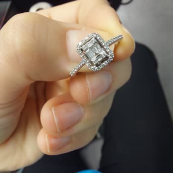 D Diamond Ürünün Arkasında Durmuyor