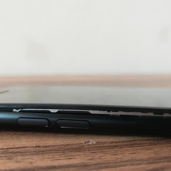 Defective iPhone from Vodafone