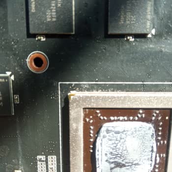 Ensa Bilgisayar Teknik Servis Hesapta Re-ball Yapılmış