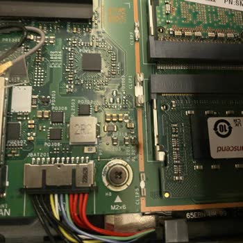 Lenovo Bilgisayar Yeni Laptopta Ana Kart Yanığı