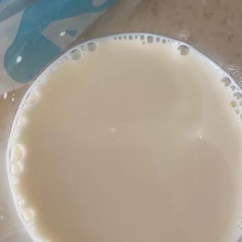 A101 Kapıda Uygulaması Bozuk Süt Gönderdi