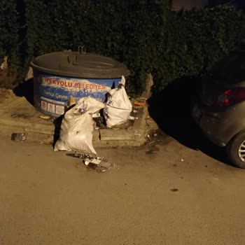 İpekyolu Belediyesi Mustafa Herkül Sokakta Kötü Koku
