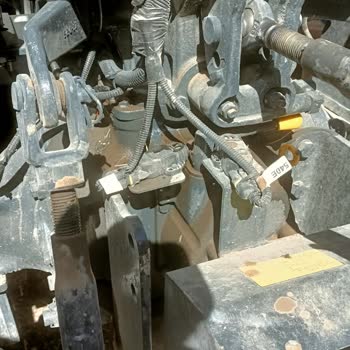 Erkunt Traktör Yağ Kaçakları Olması