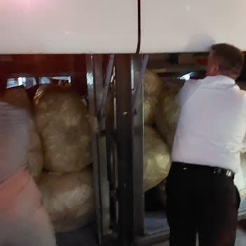 Nilüfer Turizm Otobüsü Yolcu Valizlerini Ezdi