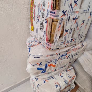 Yurtiçi Kargo Kargolar Ağır Hasarlı Ve Çuvallar Açılmış Ürünler Eksik
