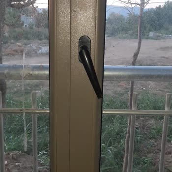 TOKİ Kapı ve Dolapların Hasarlı Olması