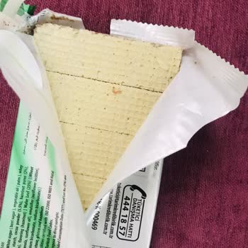 Tarım Kredi Kooperatif Market SKT 2024 Olan Gofret Te Kurt Çıktı