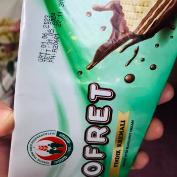 Tarım Kredi Kooperatif Market SKT 2024 Olan Gofret Te Kurt Çıktı