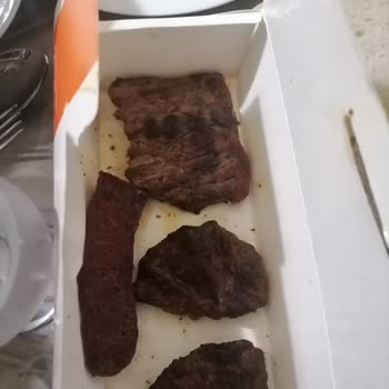 Yemek Sepeti Üzerinden Köfteci Yusuf Siparişi Eksik Geldi