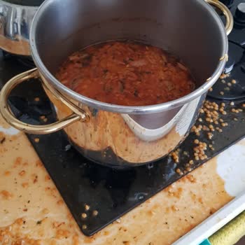 Emsan Düdüklü Tencere Patladı