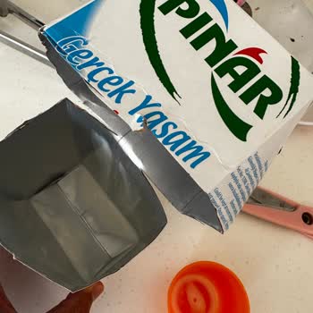 Süt Pınar İçinden Tortu Parçacıklar Çıktı