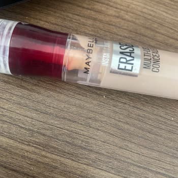Maybelline New York İçi Kırık Concealer
