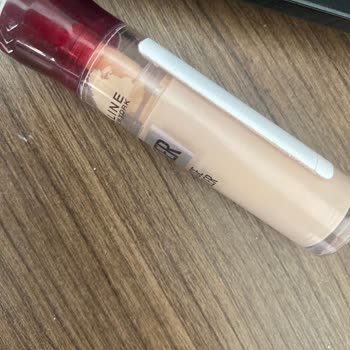 Maybelline New York İçi Kırık Concealer