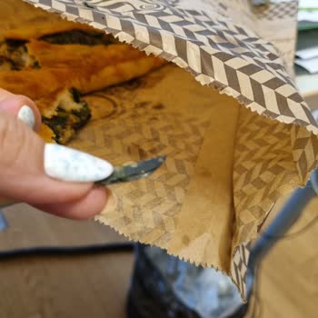 Yemekten Plastik Çıkması Okyanus Şubesi Fırıncı Orhan