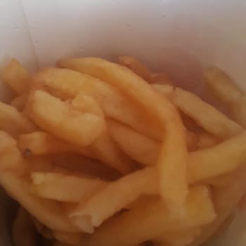 Burger King Menülerde Gösterilenden Kalitesiz Ve Yanıltıcı Ürünler