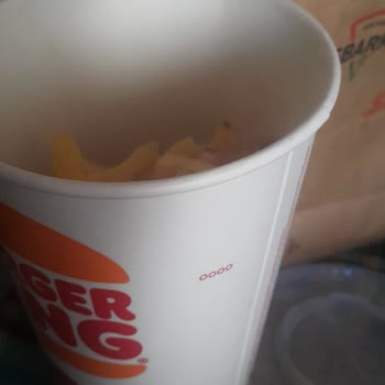 Burger King Menülerde Gösterilenden Kalitesiz Ve Yanıltıcı Ürünler