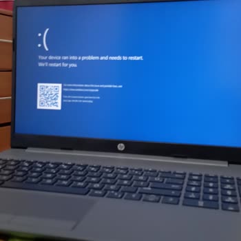 HP Mavi Ekran Verip Yanlış Anlayan Çalışan