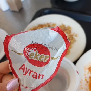 Eker Yemekhanede Şüpheli Madde İçeren Ayranlar
