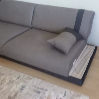 Bellona Çekyat Ayakları Eksik