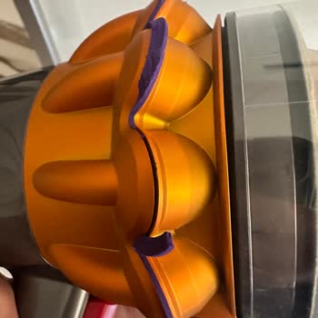 Sıfır Ve Kusurlu Ürün Satıyor Dyson V15 Talebe Dönmüyor