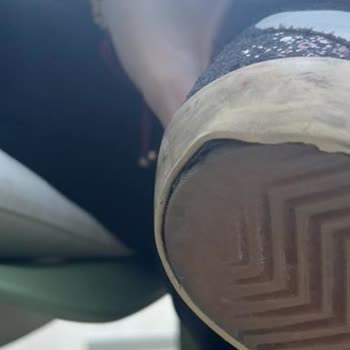 Golden Goose Ayakkabı Tabanı Açılıyor