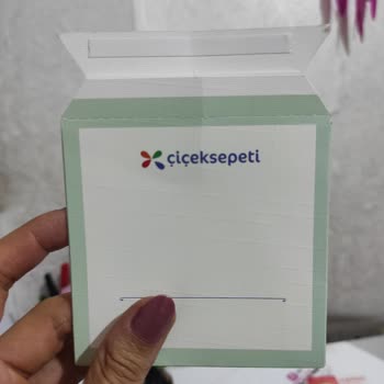 Çiçek Sepeti Zarf Açık Geldi