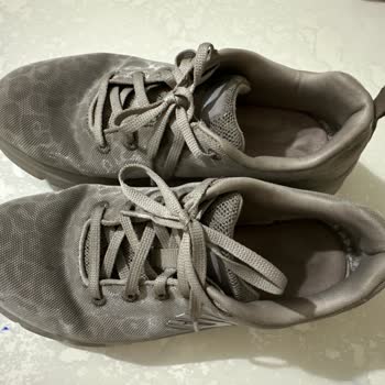 In Street Skechers Ayakkabı Taban İçi Kayması