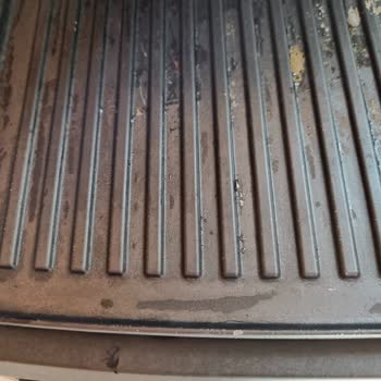 Tefal Pişmanlıktır. Tost Makinemiz Kullanılamaz Halde.