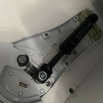 Samet A.Ş Dolap Pistonu Şikayeti