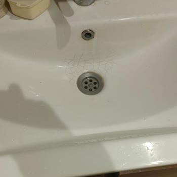 Creavit Banyo Lavabomun Sırları Çatladı