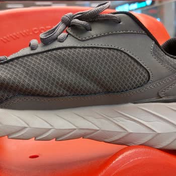 Defective Skechers Shoes and Frustrating Customer Service