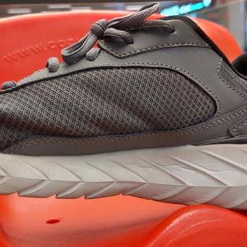 Defective Skechers Shoes and Frustrating Customer Service