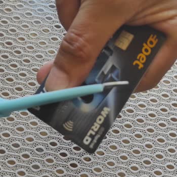 Yapı Kredi Bankası'nın Esnek Hesap Borcu İle İlgili Ayıp Tutumu