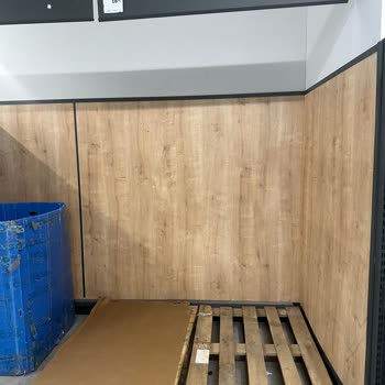 Rafları Boş A101 Ve Çalışanları Saygısız