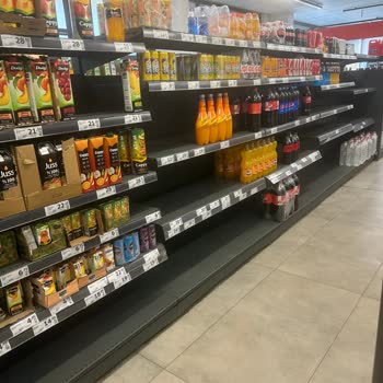 Rafları Boş A101 Ve Çalışanları Saygısız