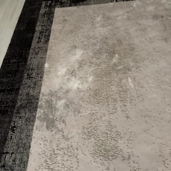 Eylül Halı Yıkama (Gebze) Halımı Çamaşır Suyu Dökülmüş Gibi Ağartarak Getirdiler!