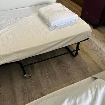 Tatildukkani.com Oda Problemi/3. Yatak