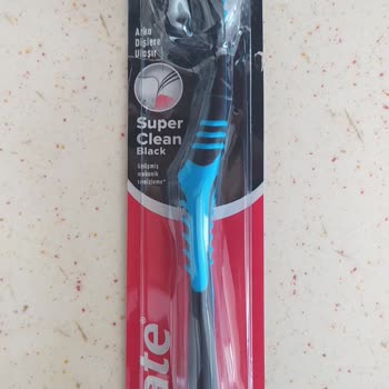 Colgate Diş Fırçası Çok Sert