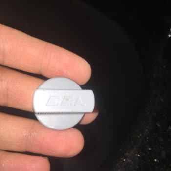 Aura Cebilon Servis Parçayı Kırdı