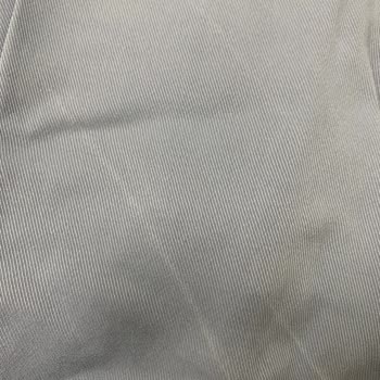 Sitare Giyim Tuniklerin Renkleri Soluyor Ve Mağaza Müdürü İlgisiz