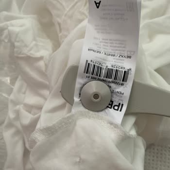 İpekyol Yırtık Giyilmiş Ürün Gönderdi