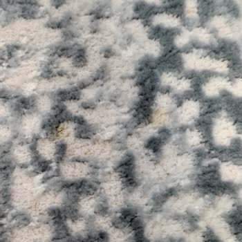 Karadeniz Halı Yıkama (Bağcılar) Halıda Lekeler Var!