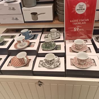 English Home Gördüğüm Fiyattan Vermiyor