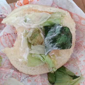 Popeyes Bozuk Malzeme Çürük Kokuları