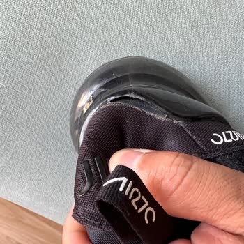 Tuzla Marina Sneaks Up Mağazasına Ve Nike Markasına Hiç Yakışmadı