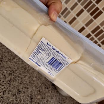 BİM Personeli Tarafından Önerilen Bozuk Aknaz Dilimli Tost Peyniri