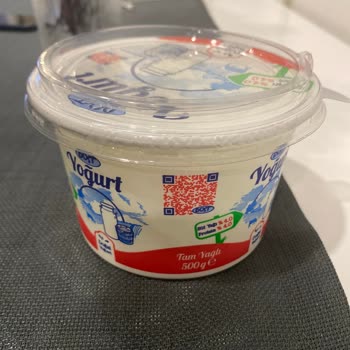 BİM Dost Yoğurt SKT Yazmıyor